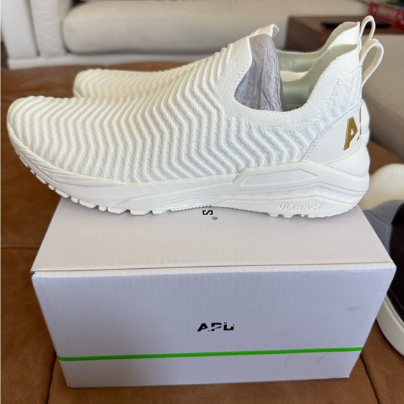 APL Shoes - APL Women's Techloom Traveler